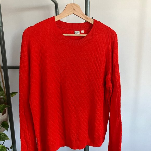 Bright red, drop-shoulder, diamond-textured sweater - Picture 5 of 7